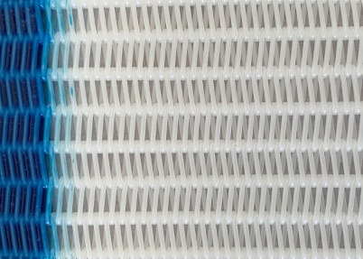 1000g-2350g/M2 โพลีเอสเตอร์ เครื่องแห้ง Screen ความสามารถผ่านอากาศ 15000-22000l/M2/H สําหรับอุตสาหกรรม