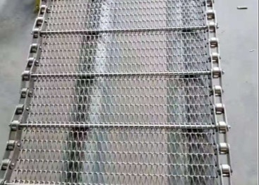ความแข็งแรงสูงและความต้านทานต่อการกัดกร่อน สแตนเลสโซ่ Mesh สายขนส่งสาย